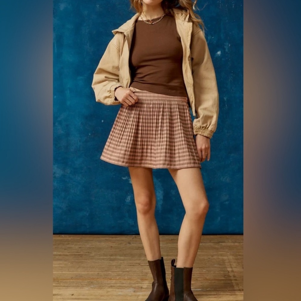 BDG Urban Outfitters UO Pennie pink rose Pleated Mini Skirt size large brand new - Picture 6 of 7